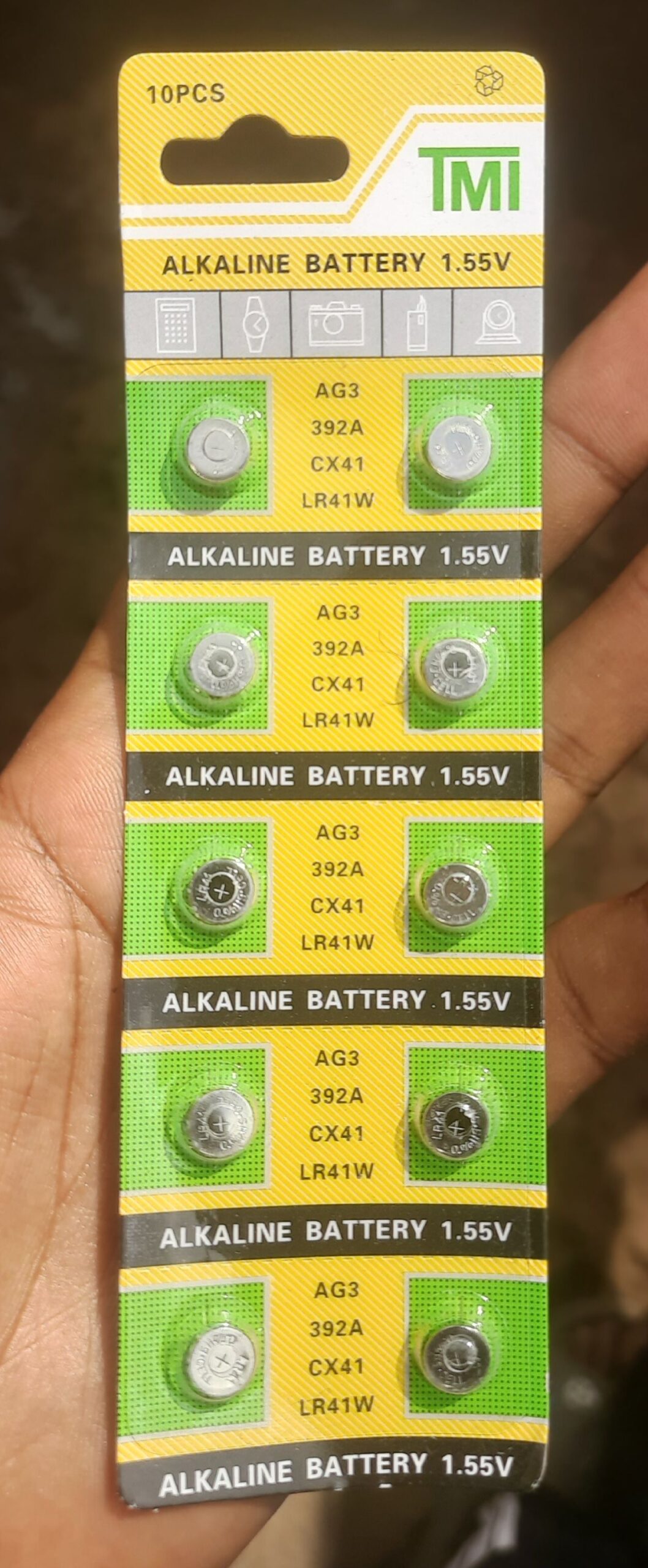 TMI AG3 alkaline button cell batteries