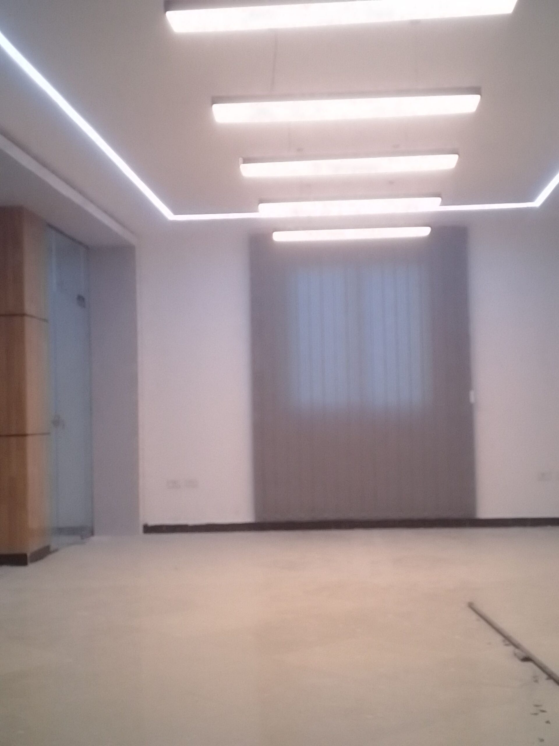 ሻተር መጋረጃ ና ስቲከር