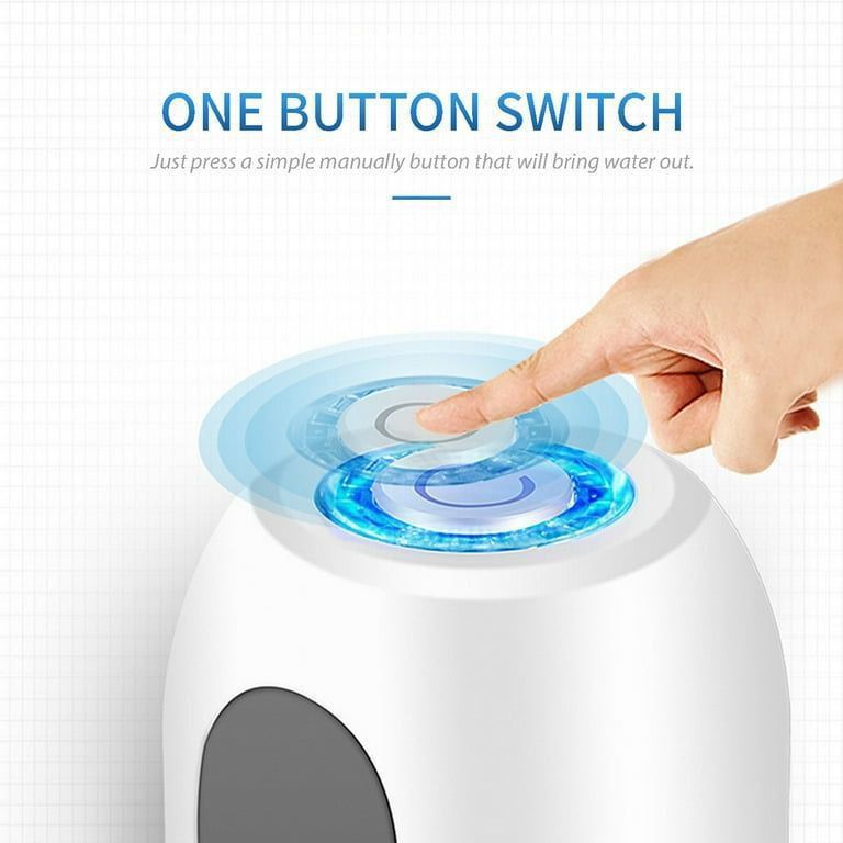 Automatic water dispenser