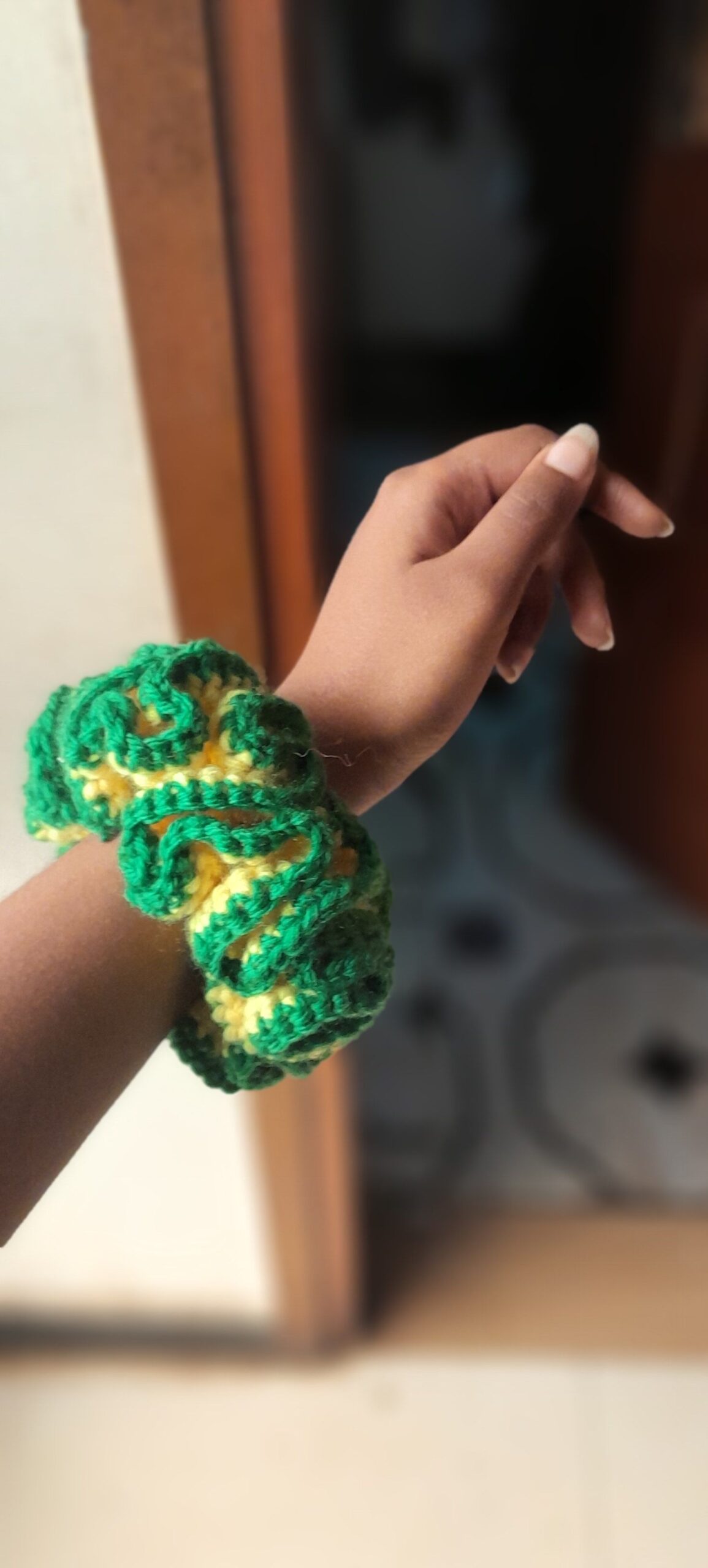 Crochet scrunchie