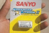 Sanyo CR123A 3V Lithium battery
It is a 3-volt lithium battery with a high energy density.