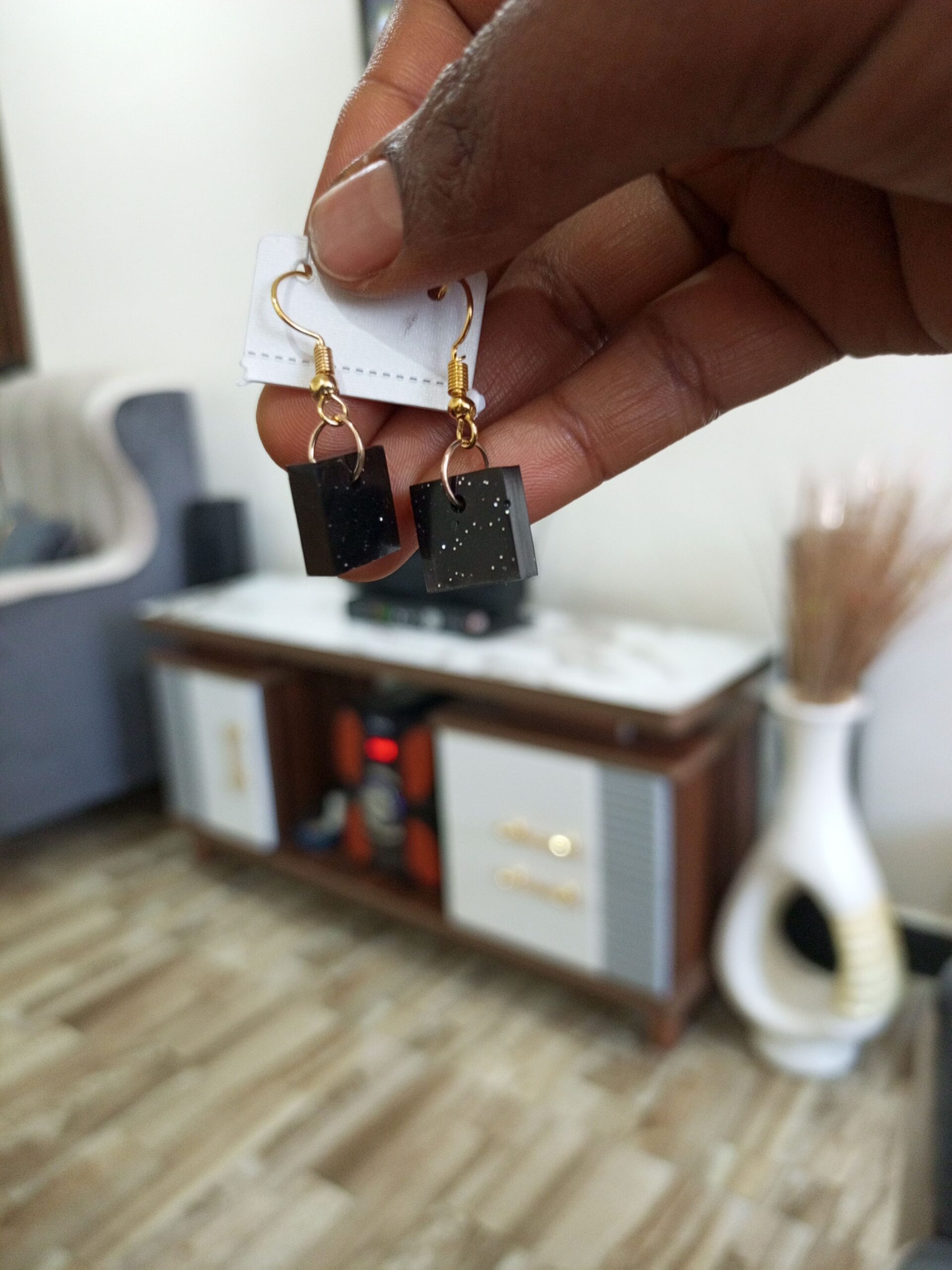 Hand made epoxy earring