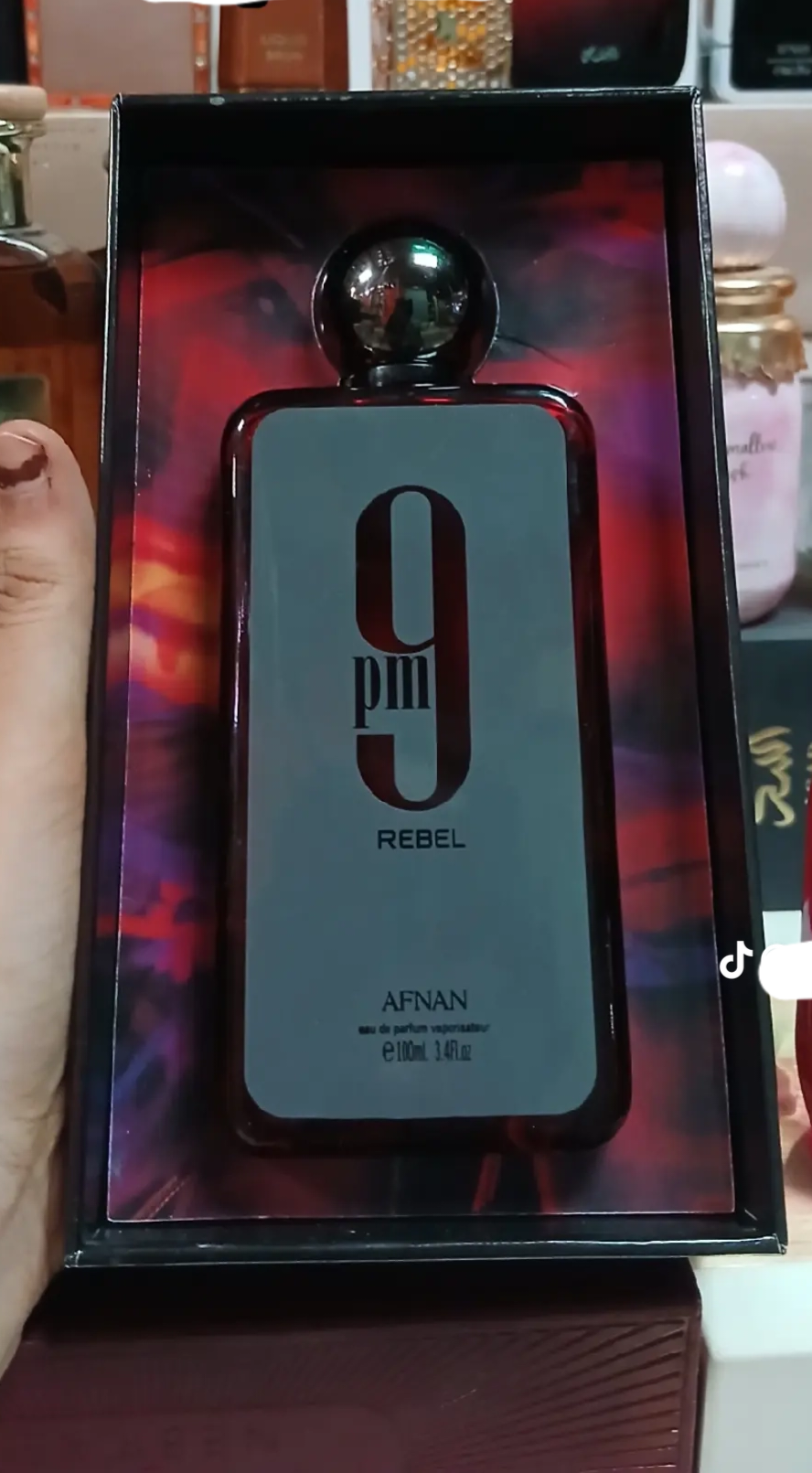 9pm REBEL perfume