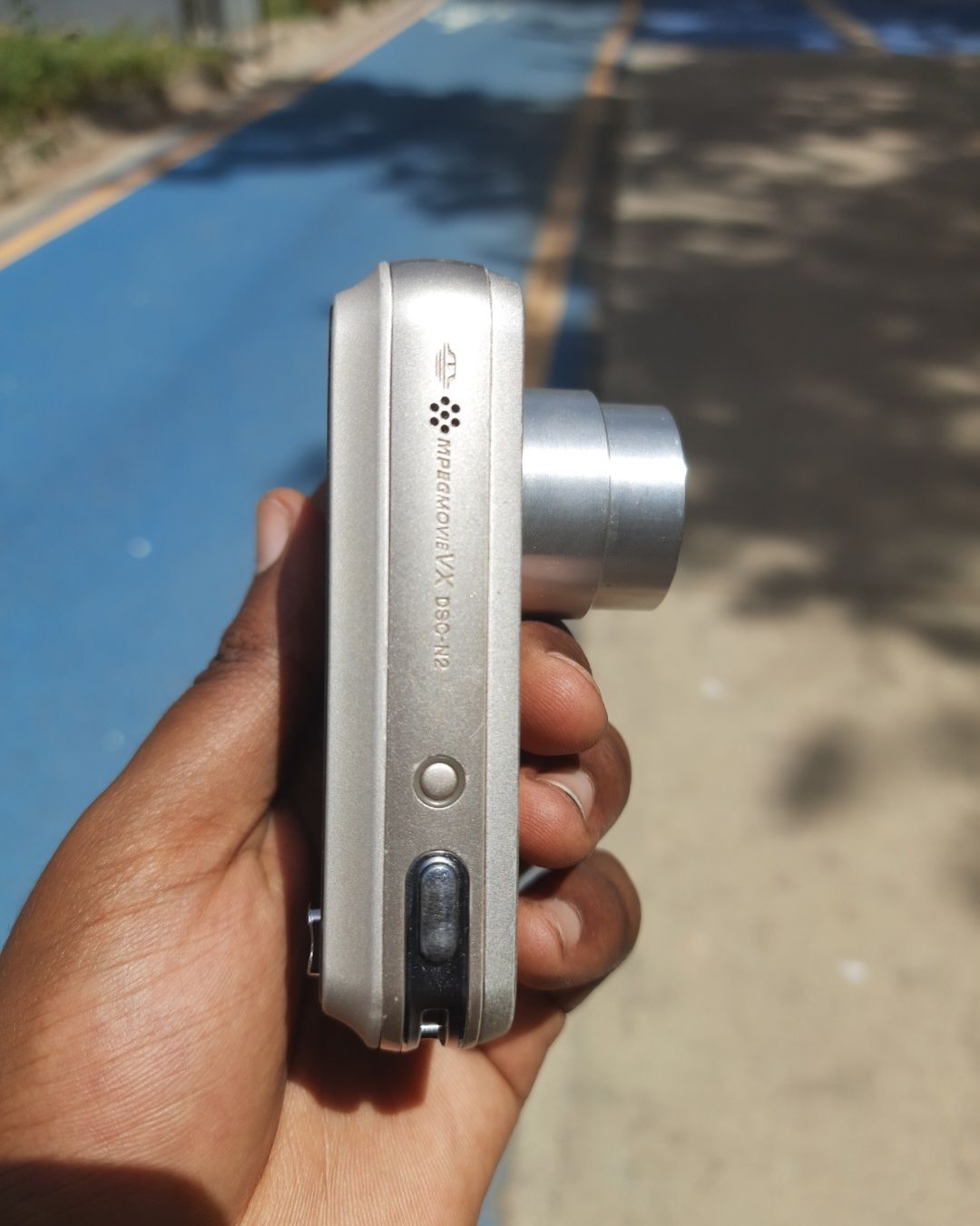 Sony Cyber-shot DSC-N2, a 10.1-megapixel compact digital camera . It is the successor to the original DSC-N1 and was notable for its large 3.0-inch touchscreen