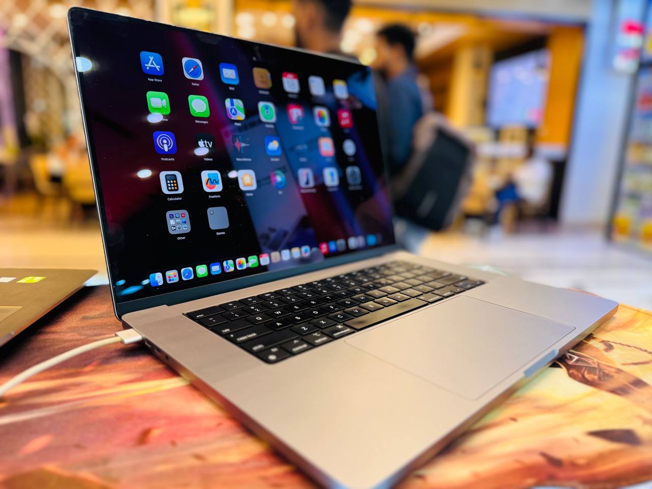 MacBook M1 Pro 16inch