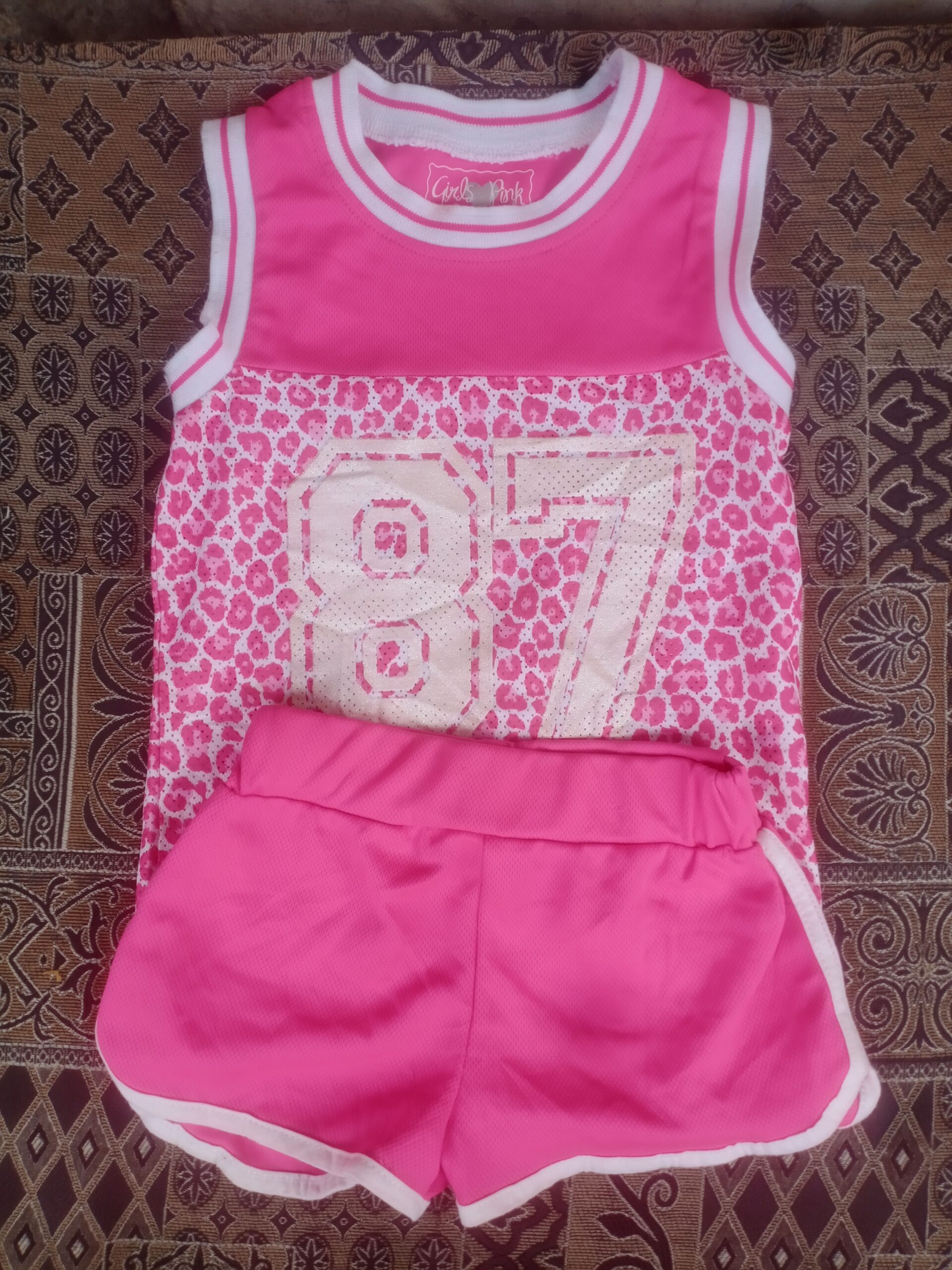 kids clothes