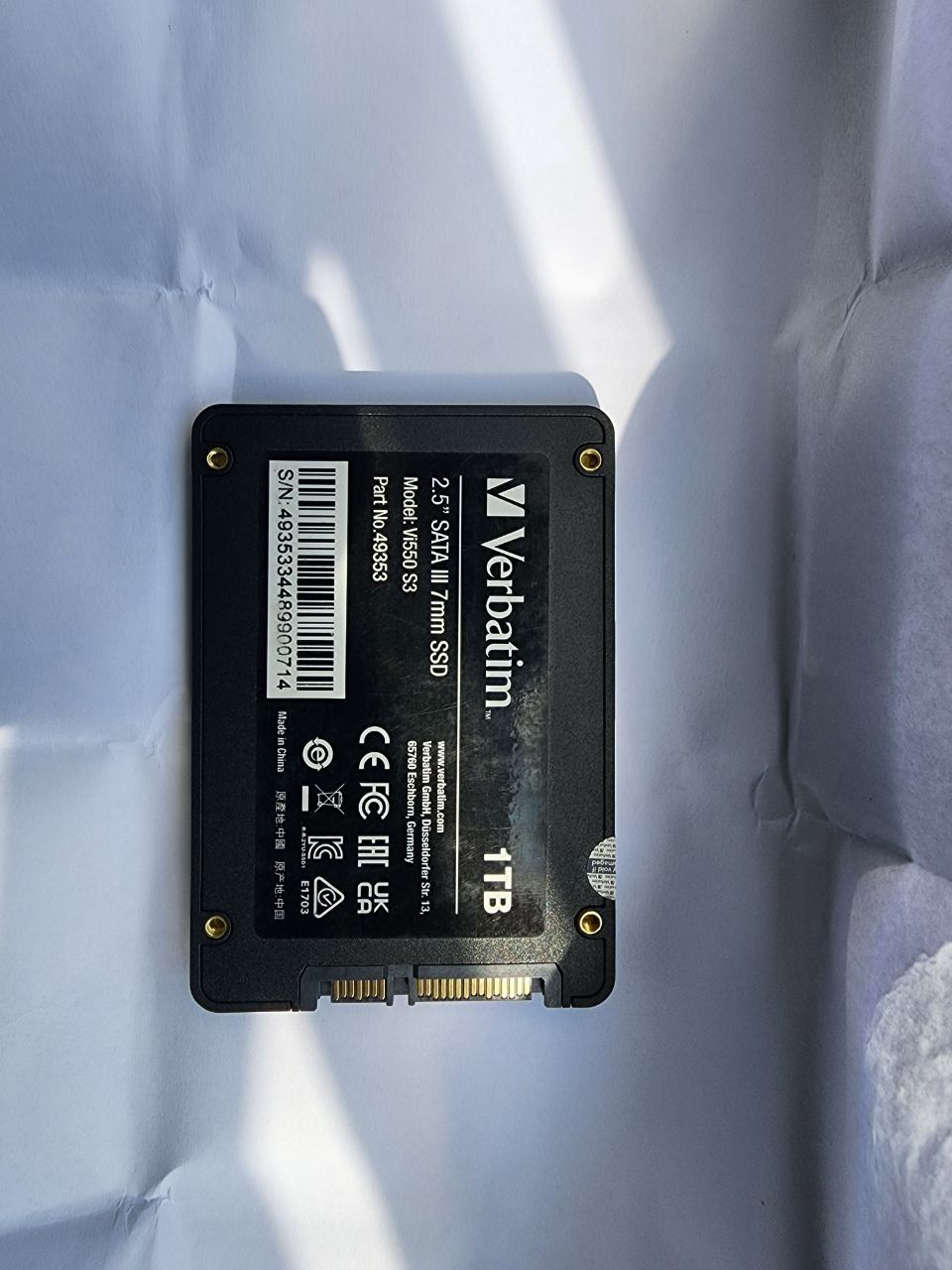 Solid state drive (SSD 1 TB)